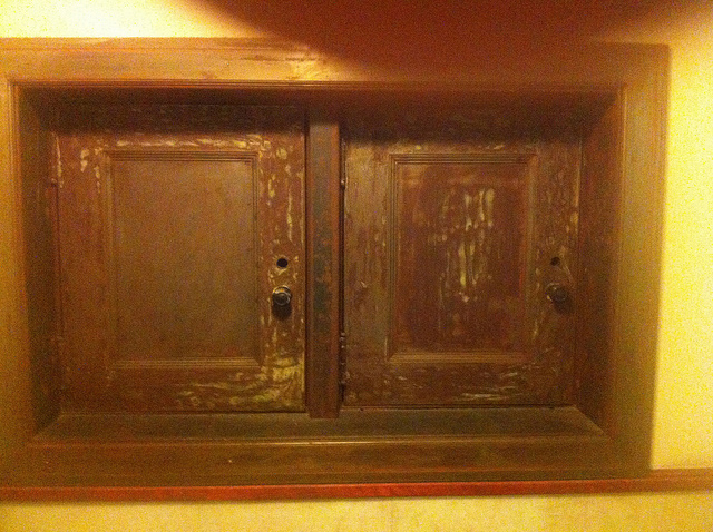 dumbwaiter